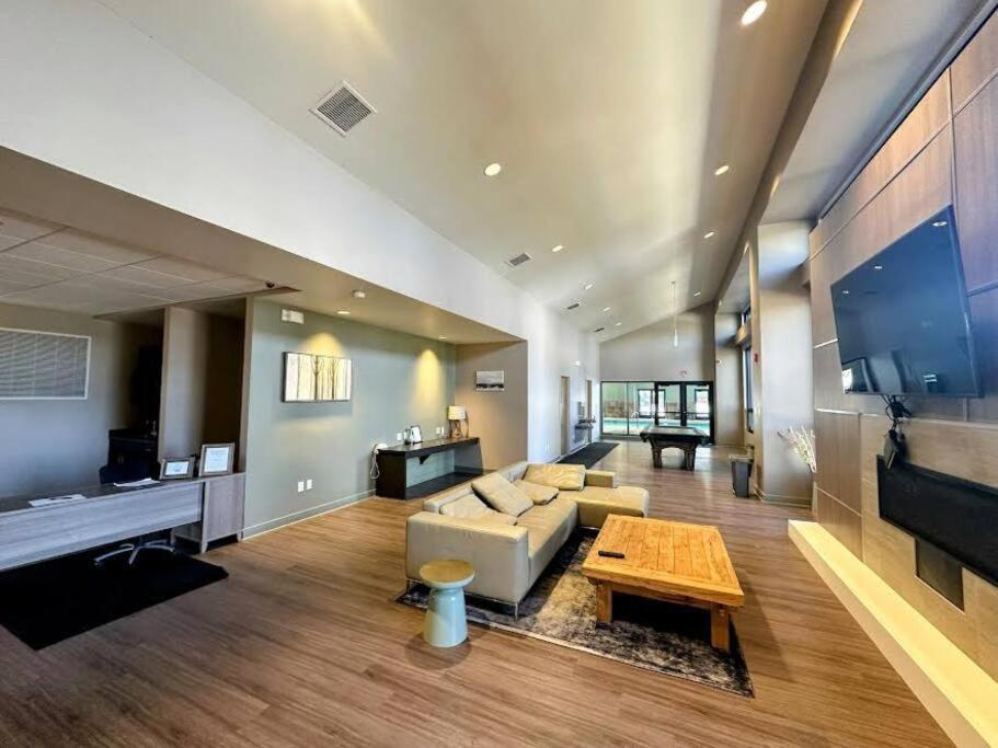 Winter Haus, Winter Park 2 Bedrooms Corner Unit W Outdoor Patio Walking Distance To The Center Of Town Luaran gambar